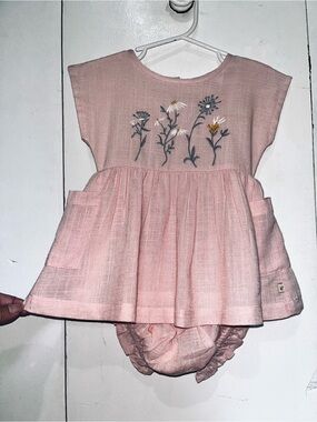 Viverano Organics Alicia Embroidered Daisy Dress & Bloomers • Organic Muslin